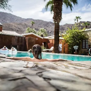 korakia-pensione.palm-springs-ca-hotels.com/