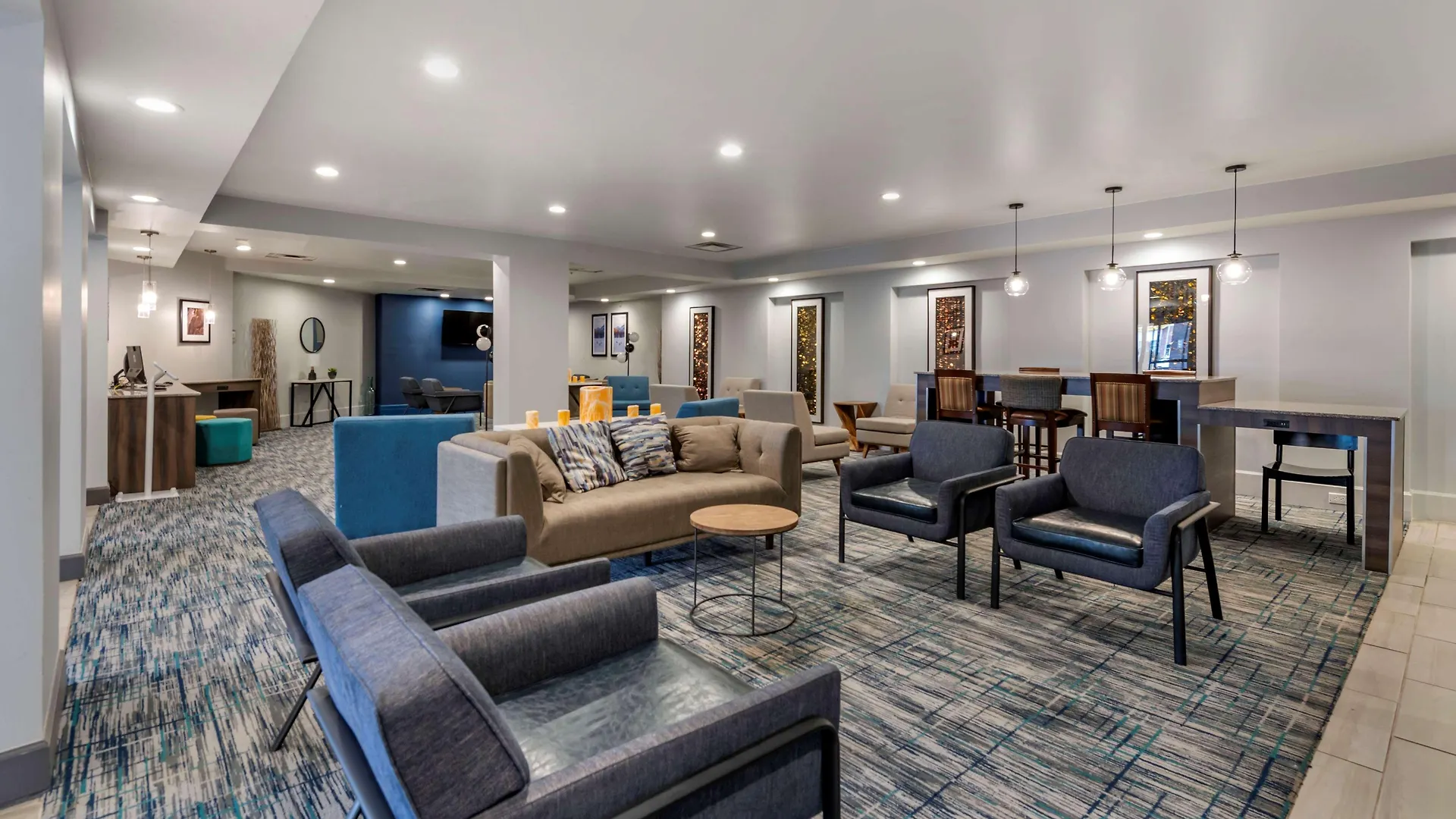 Best Western Premier Denver East